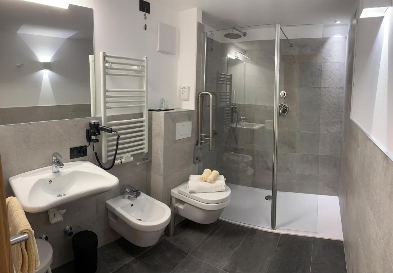 Hotel Genziana أرابّا المظهر الخارجي الصورة