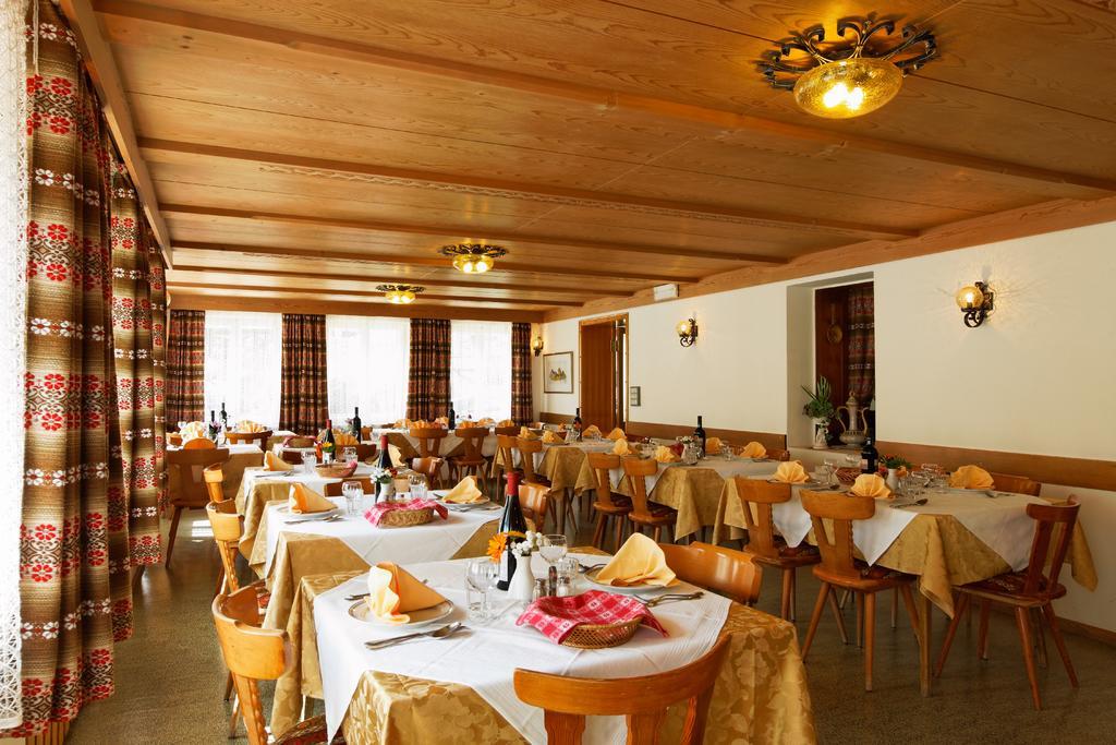 Hotel Genziana أرابّا المظهر الخارجي الصورة